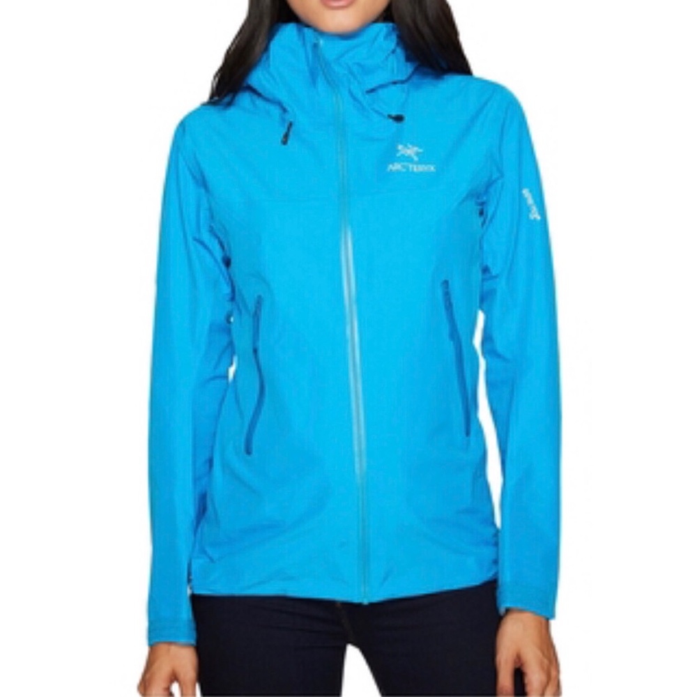 Arc’teryx Women’s Beta LT in Baja size XS